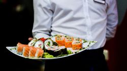Station Captain/Head Waiter