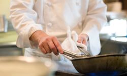 Cook / Chef De Partie