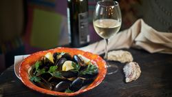 COMMIS / DEMI CHEF
