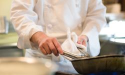 Sous Chef (Western Cuisine)