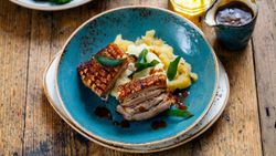 Commis Cook