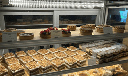 Front of the house / Barista