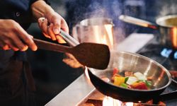 Cook / Demi Chef