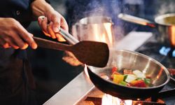 Sous Chef (Chinese & Western Cuisine)